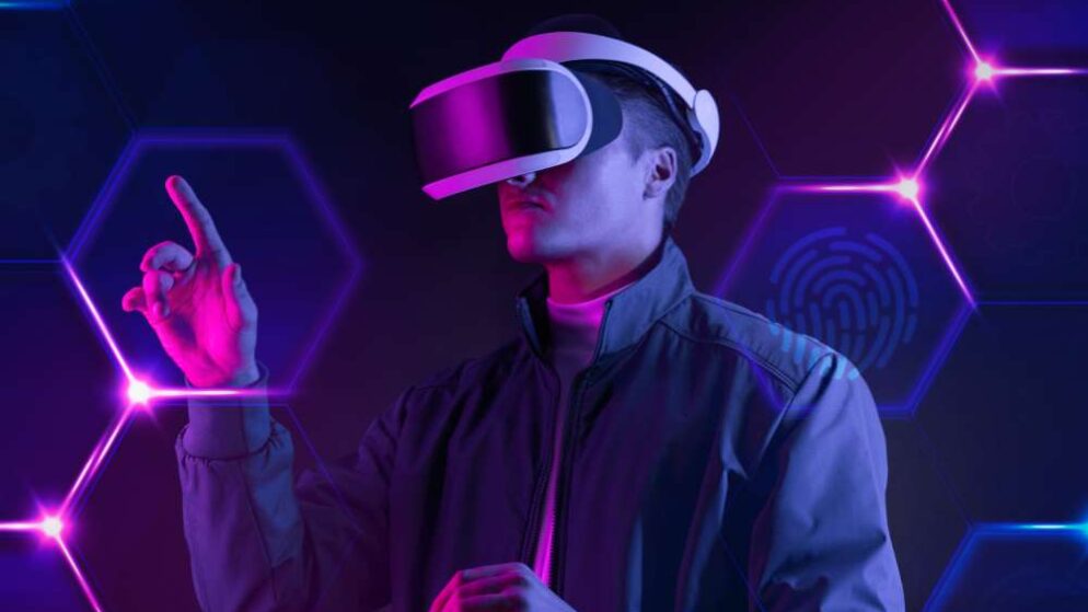 Virtual Reality Casinos: Looking at the Future of Gaming Through the Keyhole